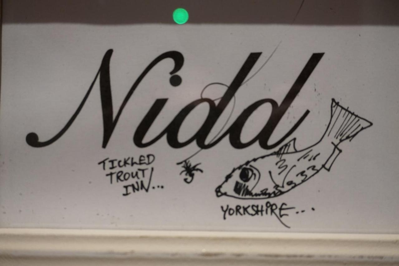 The Tickled Trout Inn Bilton-In-Ainsty York Exterior foto